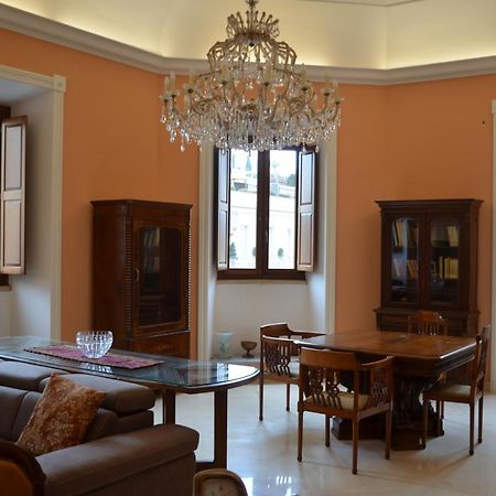 Elegante Appartamento Nel Centro Di Roma Extérieur photo